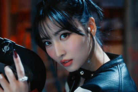 TWICE Momo Set Me Free MV Teaser TWICE Momo Set Me Free MV Teaser