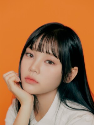 CSR Sihyeon Delight Teaser Vivid White ver. CSR Sihyeon Delight Teaser Vivid White ver.