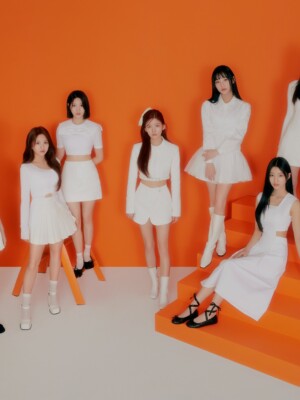 CSR Delight Teaser Vivid White ver. Group CSR Delight Teaser Vivid White ver. Group