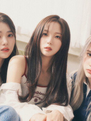 Kep1er Lovestruck Teaser Eye Contact ver. Unit Kep1er Lovestruck Teaser Eye Contact ver. Unit