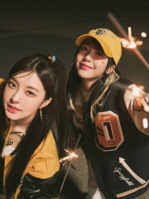 Kep1er Lovestruck Teaser Love Strike ver. Unit Kep1er Lovestruck Teaser Love Strike ver. Unit