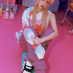 NMIXX Lily Young, Dumb, Stupid NMIXX Lily