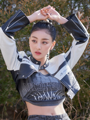 TWICE Jihyo Ready to Be Set Me Free Making Of Photo TWICE Jihyo Ready to Be Set Me Free Making Of Photo