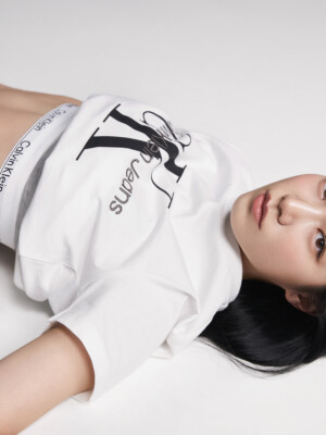 Kazuha Calvin Klein Jeans Spring 2023 UHD LE SSERAFIM Kazuha Calvin Klein Jeans Spring 2023 UHD