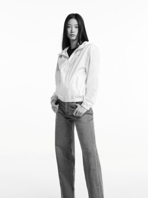 Kazuha Calvin Klein Jeans Spring 2023 UHD LE SSERAFIM Kazuha Calvin Klein Jeans Spring 2023 UHD