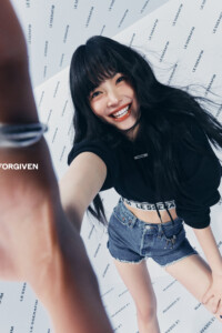 LE SSERAFIM Eunchae UNFORGIVEN Teaser Concept Dewy Sage ver. LE SSERAFIM Eunchae UNFORGIVEN Teaser Concept Dewy Sage ver.