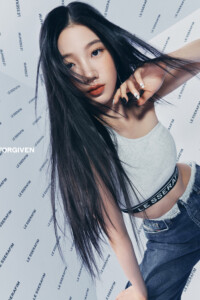 LE SSERAFIM Kazuha UNFORGIVEN Teaser Concept Dewy Sage ver. LE SSERAFIM Kazuha UNFORGIVEN Teaser Concept Dewy Sage ver.