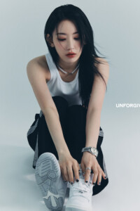 LE SSERAFIM Sakura UNFORGIVEN Teaser Concept Dewy Sage ver. LE SSERAFIM Sakura UNFORGIVEN Teaser Concept Dewy Sage ver.