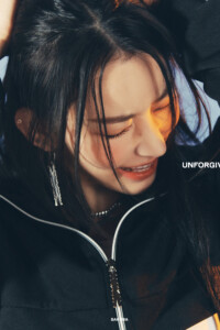 LE SSERAFIM Sakura UNFORGIVEN Teaser Concept Dewy Sage ver. LE SSERAFIM Sakura UNFORGIVEN Teaser Concept Dewy Sage ver.