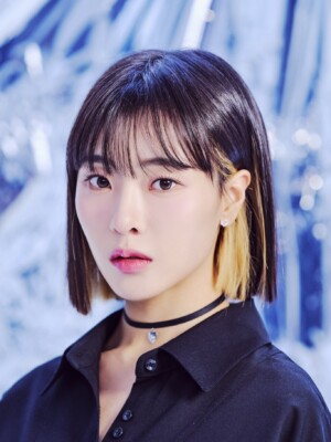 X:IN Chi.u Keeping the Fire Teaser X:IN Chi.u Keeping the Fire Teaser