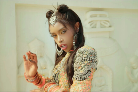 Fatou BLACKSWAN Karma Fatou BLACKSWAN Karma