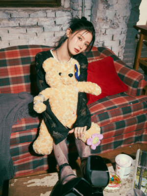 Miyeon (G)I-DLE I Feel Concept