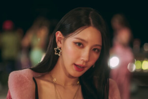 Miyeon (G)I-DLE Queencard Miyeon (G)I-DLE Queencard