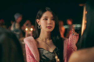 Miyeon (G)I-DLE Queencard Miyeon (G)I-DLE Queencard