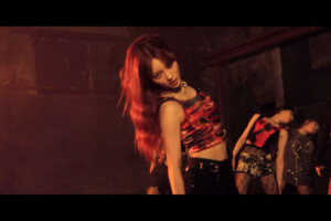 E.Ji ICHILLIN Siren E.Ji ICHILLIN Siren