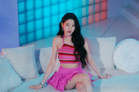 Wonyoung IVE WAVE