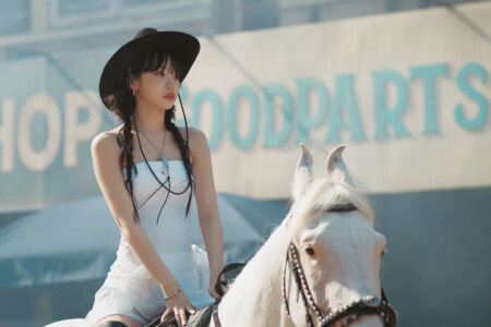 Chaewon LE SSERAFIM Unforgiven LE SSERAFIM Unforgiven Chaewon