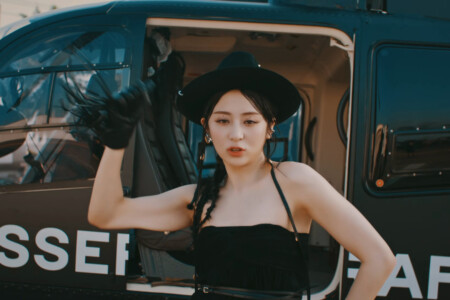 Yunjin LE SSERAFIM Unforgiven LE SSERAFIM Unforgiven Yunjin