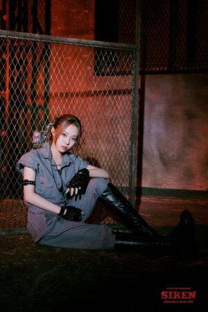 ICHILLIN' Chaerin Siren Teaser ICHILLIN' Chaerin Siren Teaser