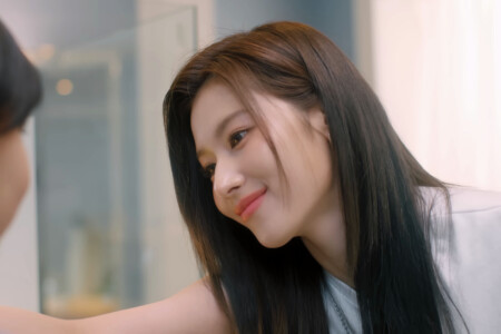 MISAMO Sana Marshmallow