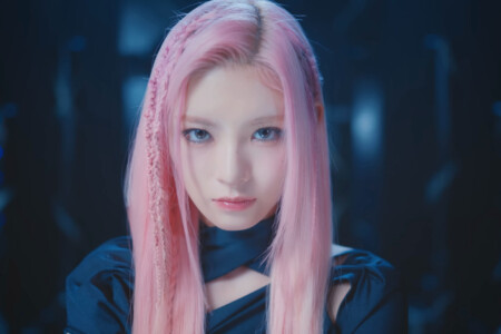 EVERGLOW Yiren Slay EVERGLOW Yiren Slay