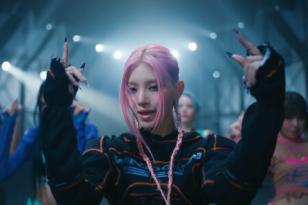 EVERGLOW Yiren Slay EVERGLOW Yiren Slay