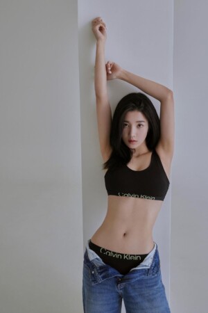 Kwon Eunbi Calvin Klein August 2023 Kwon Eunbi Calvin Klein August 2023