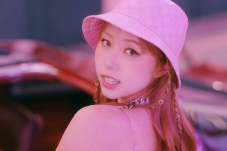 Purple Kiss Ireh 7Heaven
