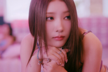 Purple Kiss Yuki 7Heaven
