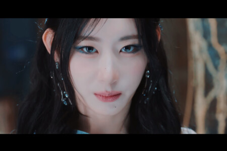 ITZY Untouchable Chaeryeong ITZY Untouchable Chaeryeong