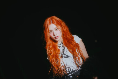 ITZY Yeji Mr. Vampire ITZY Yeji Mr. Vampire