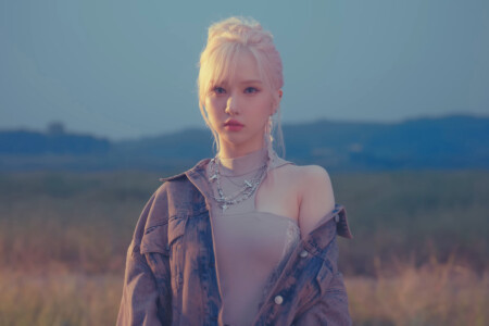 VIVIZ Eunha Maniac