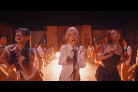 LE SSERAFIM Sakura Smart