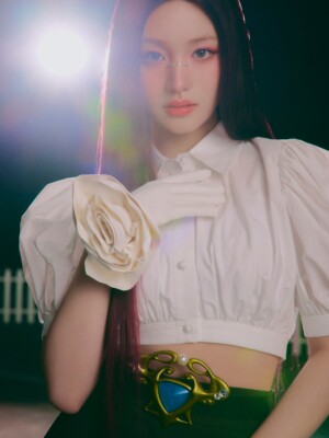 IVE Liz Switch Teaser IVE Liz Switch Teaser
