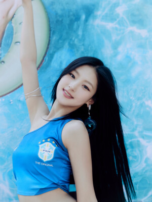 KISS OF LIFE Haneul Sticky Concept Group
