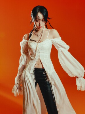 VIVIZ Voyage SinB Teaser 1 ZIG ver. Group VIVIZ Voyage SinB Teaser 1 ZIG ver. Group