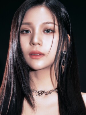 VIVIZ Voyage Umji Teaser 2 ZIG ver. VIVIZ Voyage Umji Teaser 2 ZIG ver.